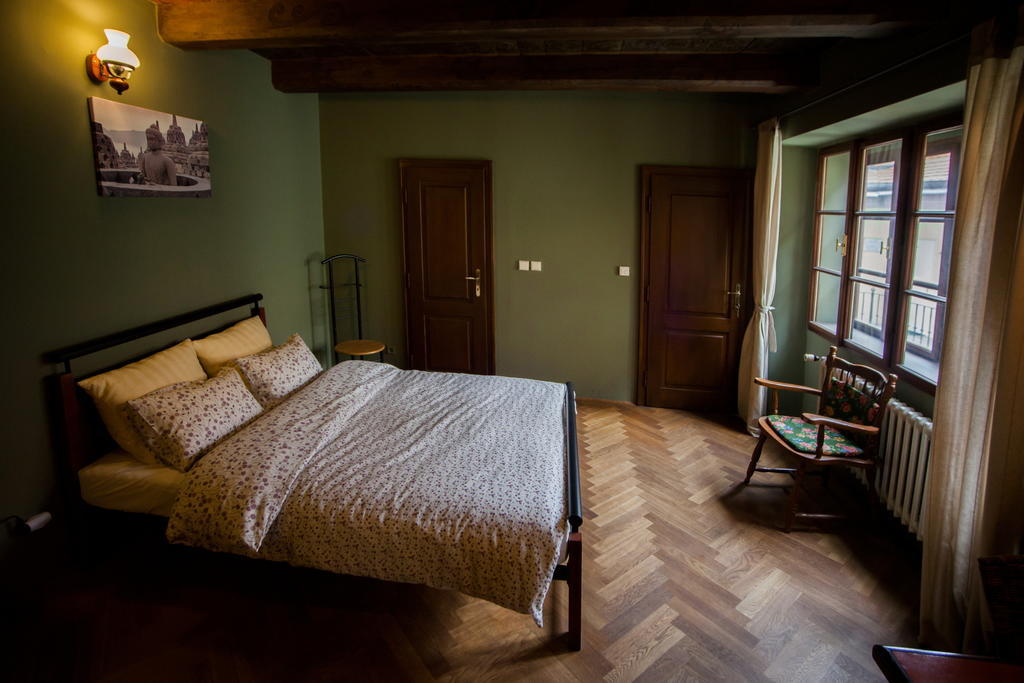 Apartment Nerudova By Interhome Praga Pokój zdjęcie